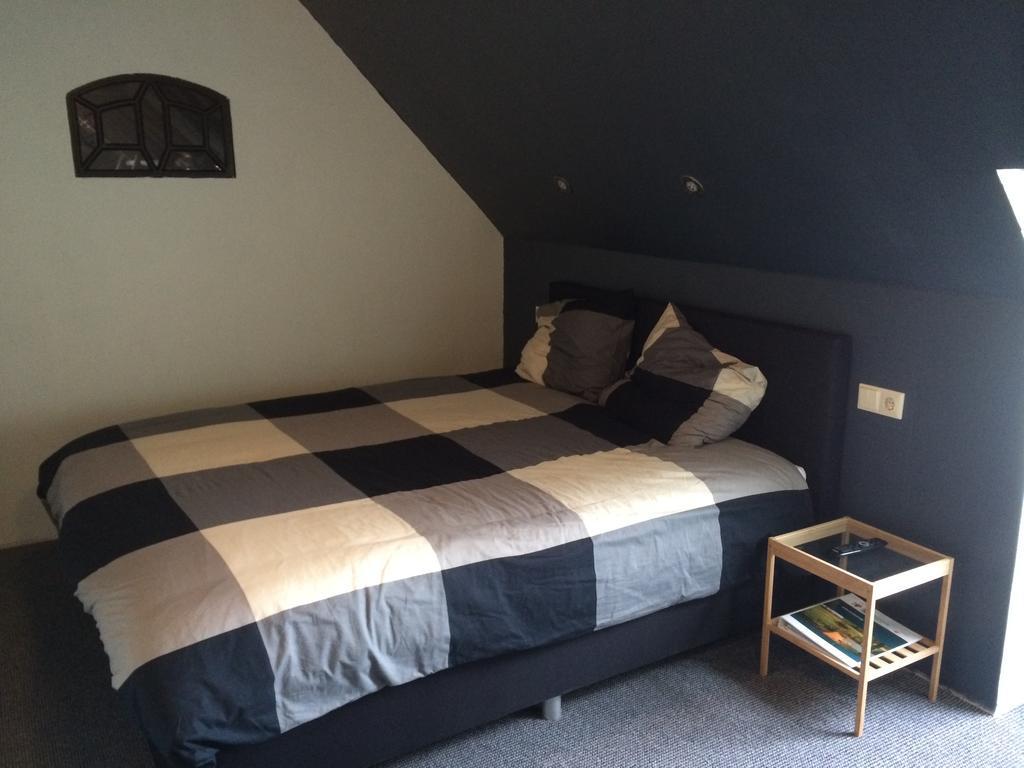 Slaopen En Stoet Bed & Breakfast Anderen Ruang foto